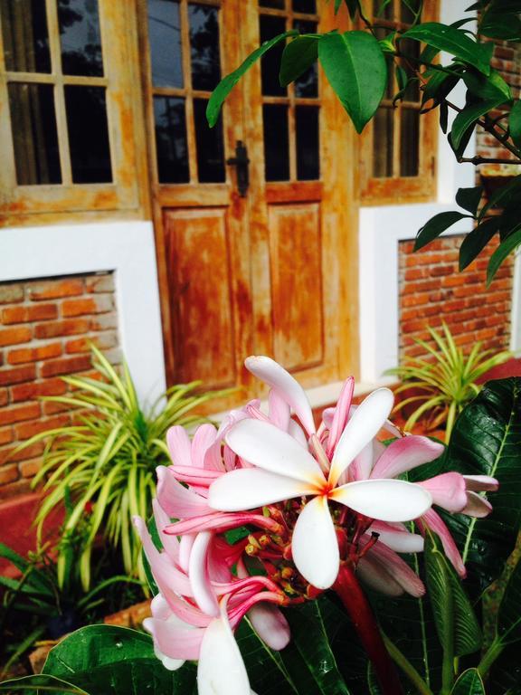 Manik Home Stay Kudapaduwa Экстерьер фото